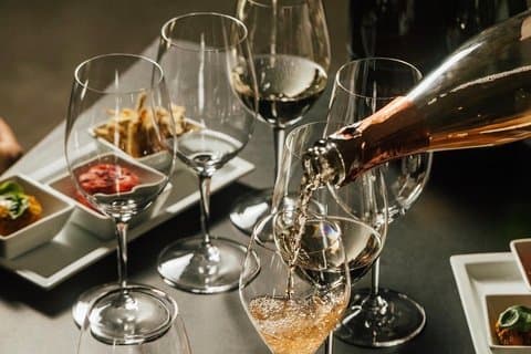 Vatican Wine Tasting: Italian Wines & Food with a Sommelier