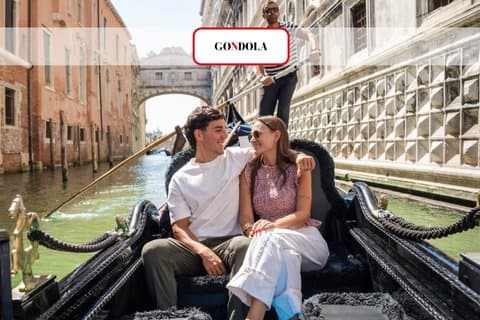 Crafted Gondola Ride under Breathtaking Bridge of Sighs™