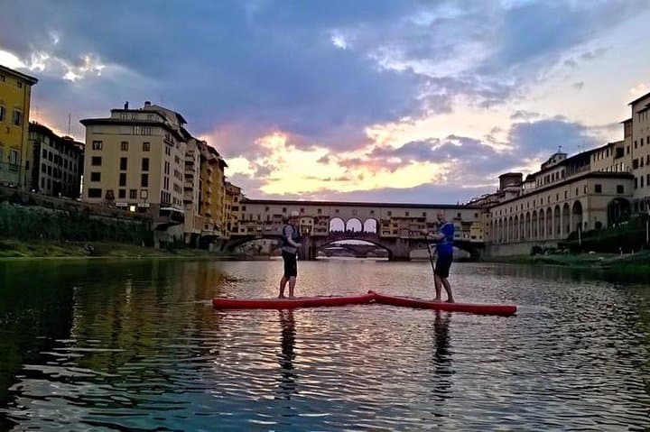SUP at Ponte Vecchio with a Floating Drink - Florence Paddleboarding