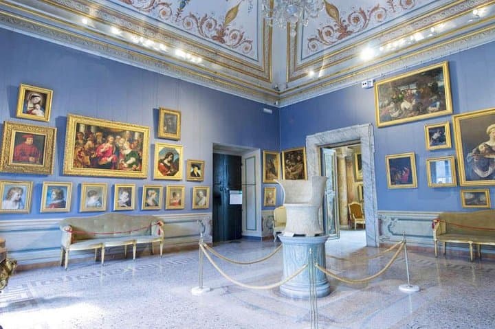 Corsini Palace and Gallery in Rome Private Skip-the-line Tour