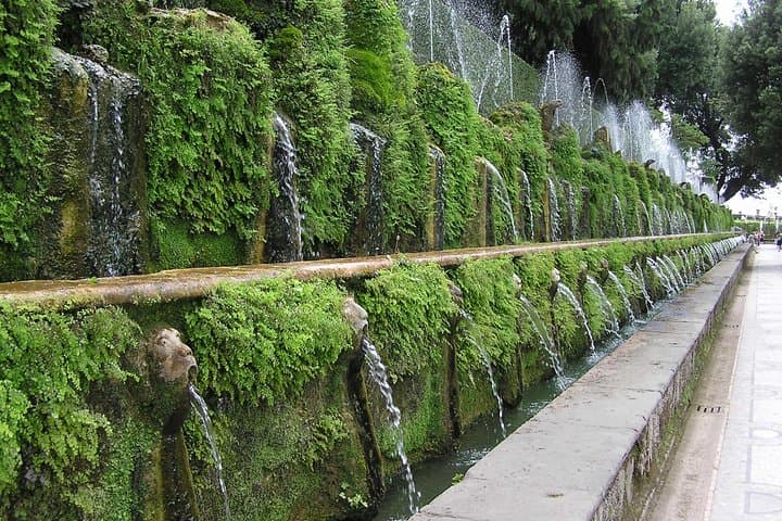 Villa D'Este 100 Fountains