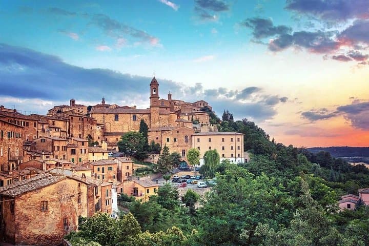 Private tour from Florence to CORTONA & MONTEPULCIANO