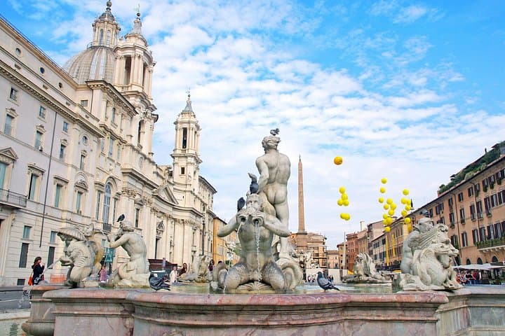 Navona Square