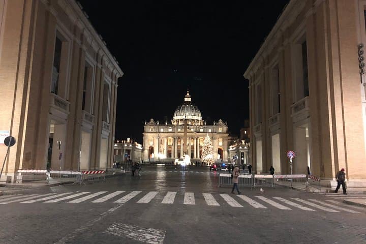 Vatican City - St Peter's square