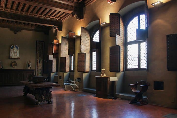 Working room... ancient Florentine house
