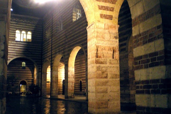 Dark Historical Verona Walking Tour