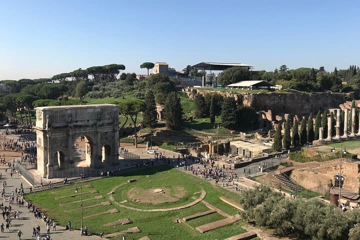 Colosseum square Constantine's Arch