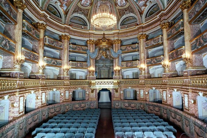 theatre ( royal palace of caserta)