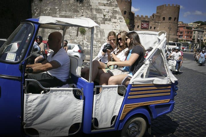 Our Calessino in front of the Rome Pyramid