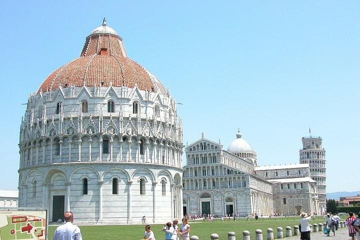 See the sights of Pisa on a day trip from Rome