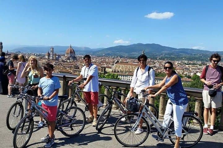 bike tour