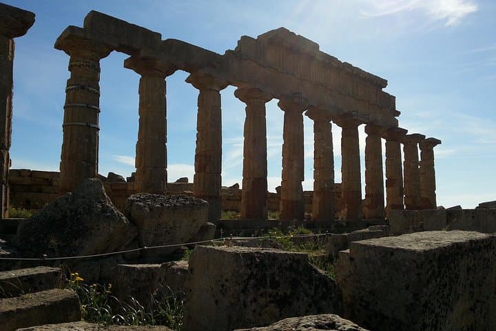 Visit Segesta and Selinunte from Trapani