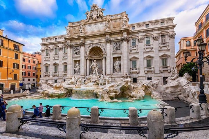 Trevi Fountain Best of Rome in Two Days Private Guided Tour and Chauffeur Service -VIP Entrance