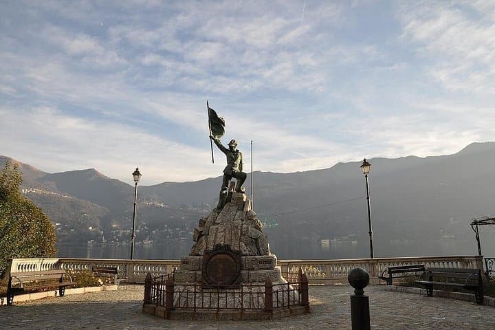 Como: Small-Group 2 Hours Walking Tour