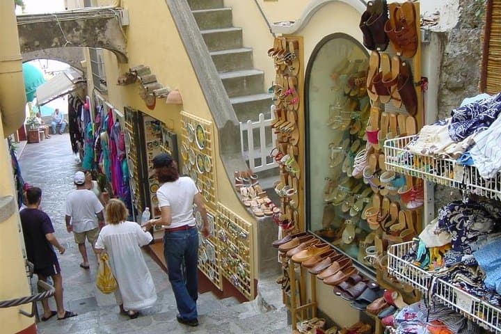 The narrow streets of the center of Positano