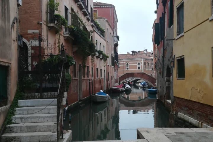 Venice Top Sights Walking Tour with an Expert Local Guide
