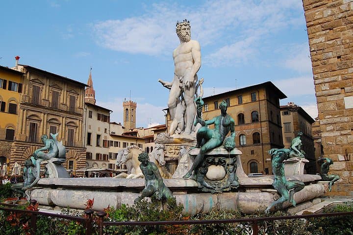 Florence City Center Exclusive Guided Tour w/ Accademia & David