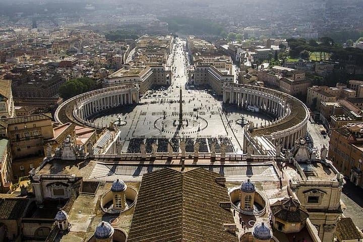 Private Tour VIP: Papal City & Sistine Chapel