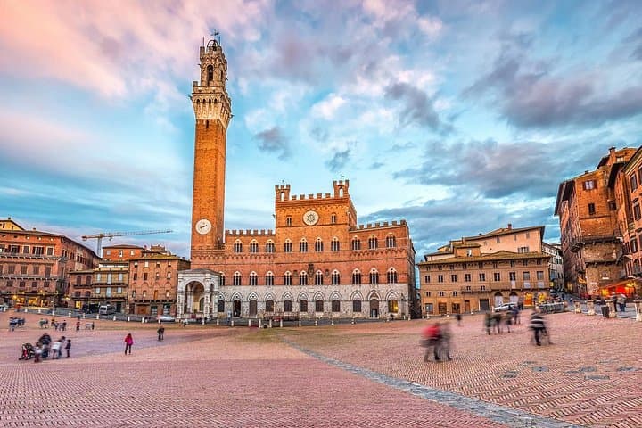 Amazing Piazza del Campo in Siena!