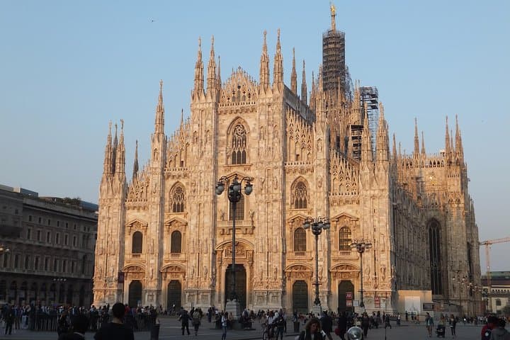 Milan's Cathedral: Duomo