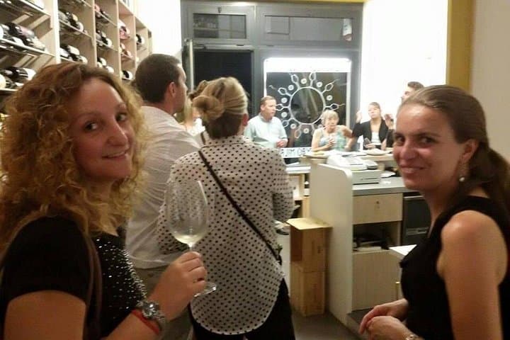 Wine Class and Tasting in Milan