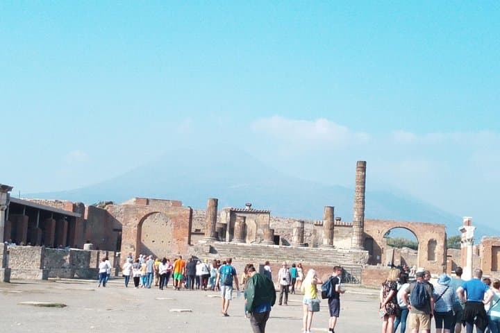 Pompeii Skip-The-Line and Sorrento FullDay from Rome