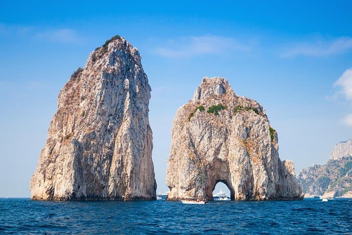 Enjoy a relaxed cruise from the Amalfi Coast to the island of Capri