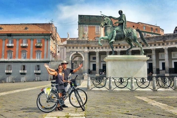Romantic time guided by experts