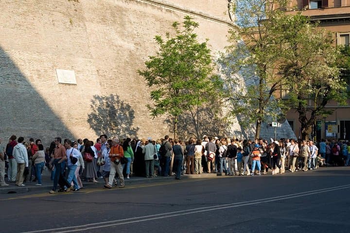 Vatican Museums long line No Skip-The-Line reservations