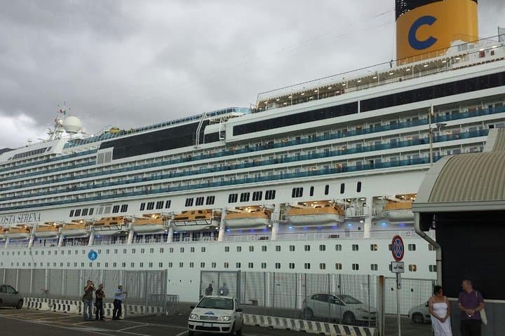 Private Transfer Rome to Civitavecchia Cruise Port: Luxury Car