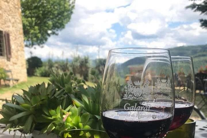 Private Self-Guided E-Bike Ride in Tuscany with Vineyard Visit