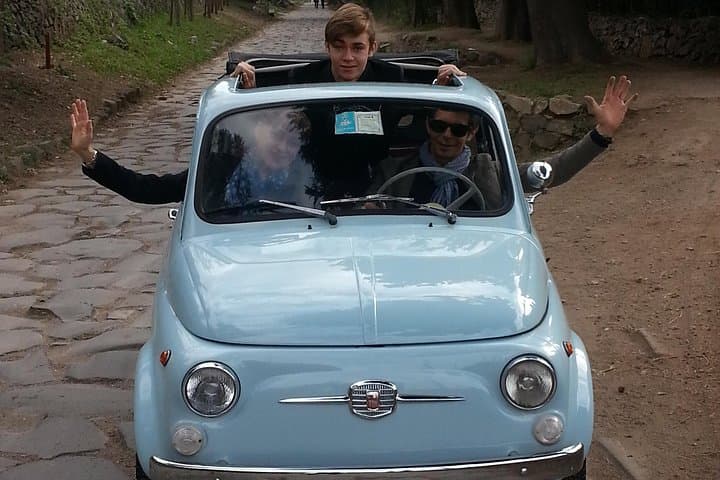 Classic Fiat 500 Rental in Rome