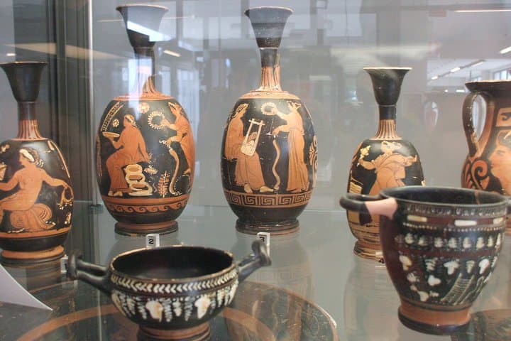 Gnatia Ruins and Archaeological Museum Private Walking Tour