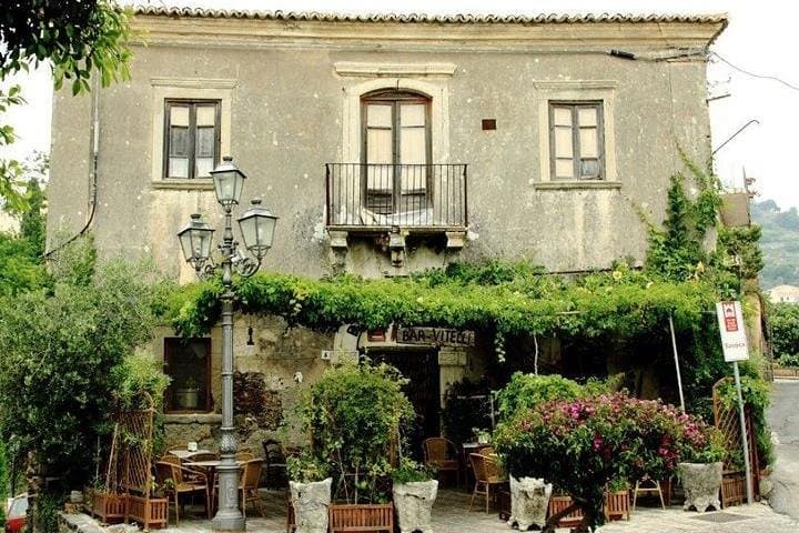 Bar Vitelli