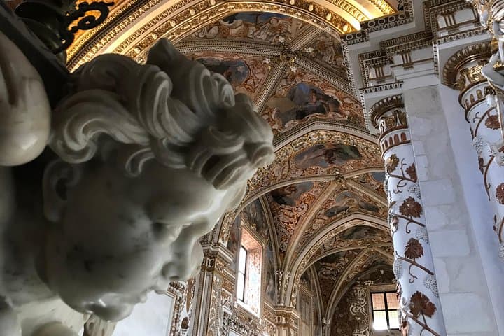 Naples Old Town 2.5h Private Walking Tour