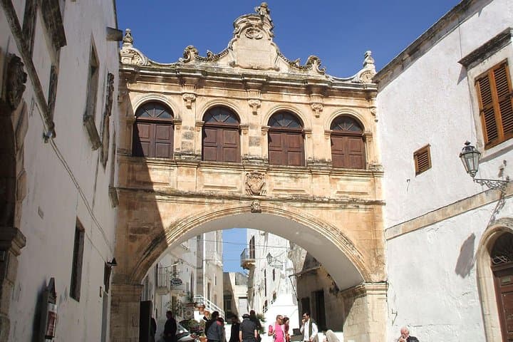 Ostuni private tour: Charming historic white town