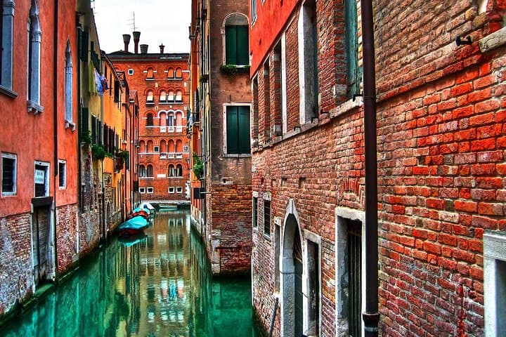 Jewish Ghetto and Cannareggio Private Tour in Venice
