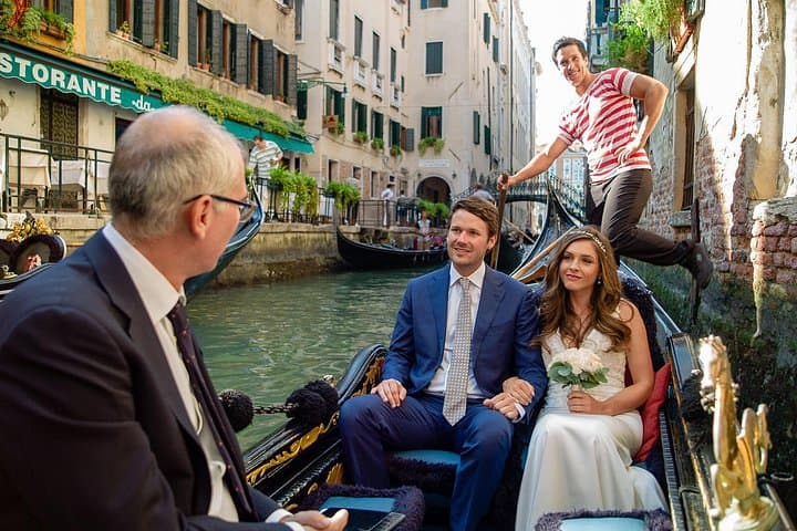 Celebrate Love: Renew Your Vows on a Romantic Gondola Ride