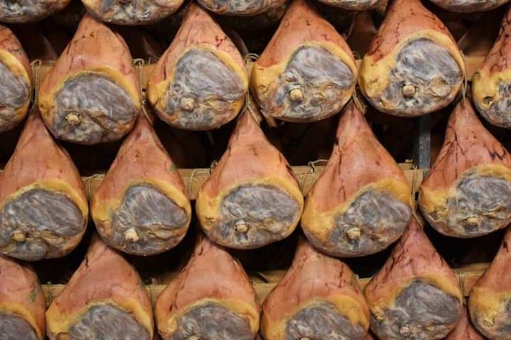 Private Half Day Parma Food Tour: Parmesan Cheese, Parma Ham, Lunch