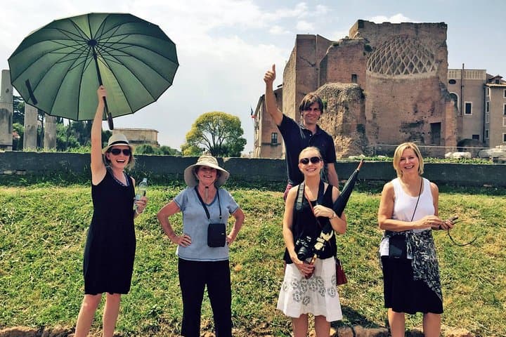 Walking Tour of the Colosseum, the Roman Forum and Palatine Hill