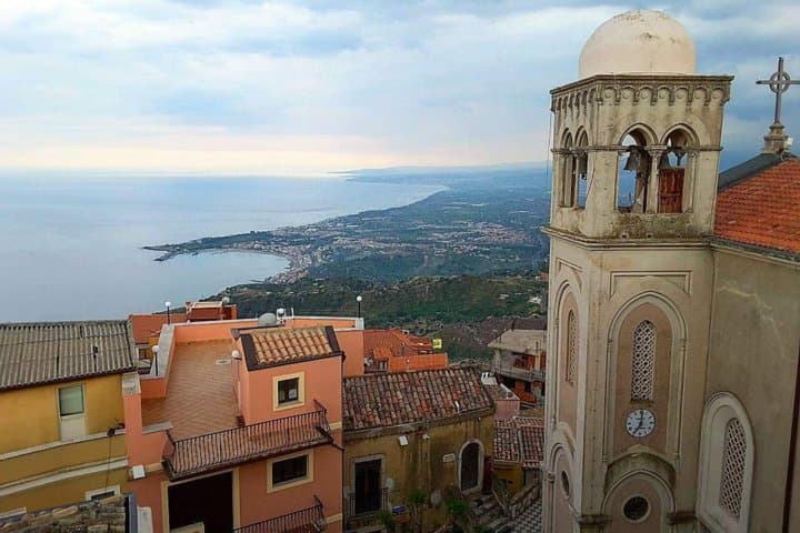 Private tour of Taormina and Castelmola from Syracuse