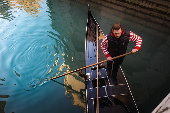 Gondoliers