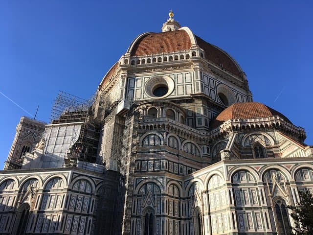 Florence Street Food and Sightseeing Tour with a Professional Tour Guide