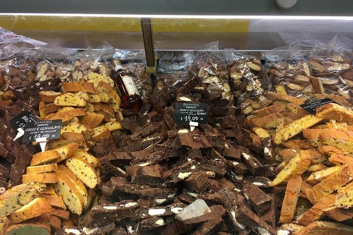 Florence Street Food and Sightseeing Tour with a Professional Tour Guide