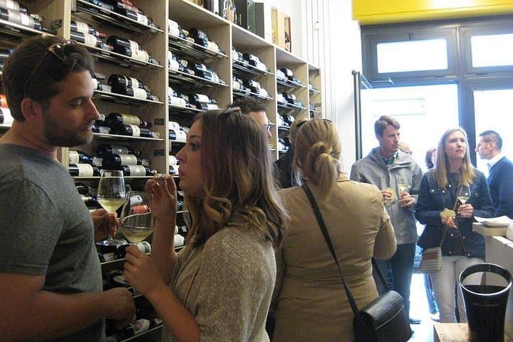 Wine Class and Tasting in Milan