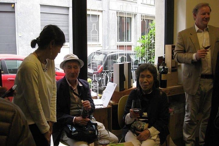 Wine Class and Tasting in Milan