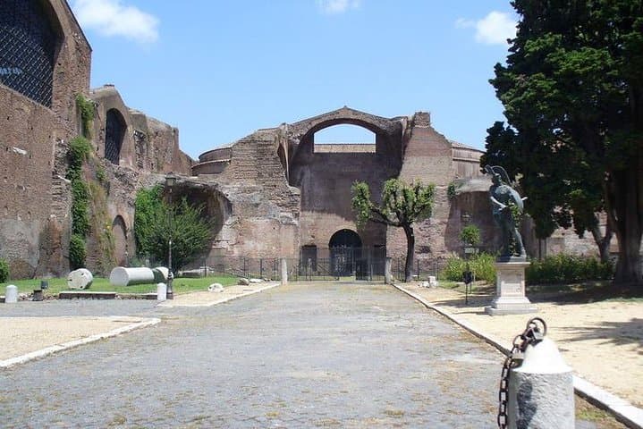 Rome: a journey into Roman times, Half Day Private Tour
