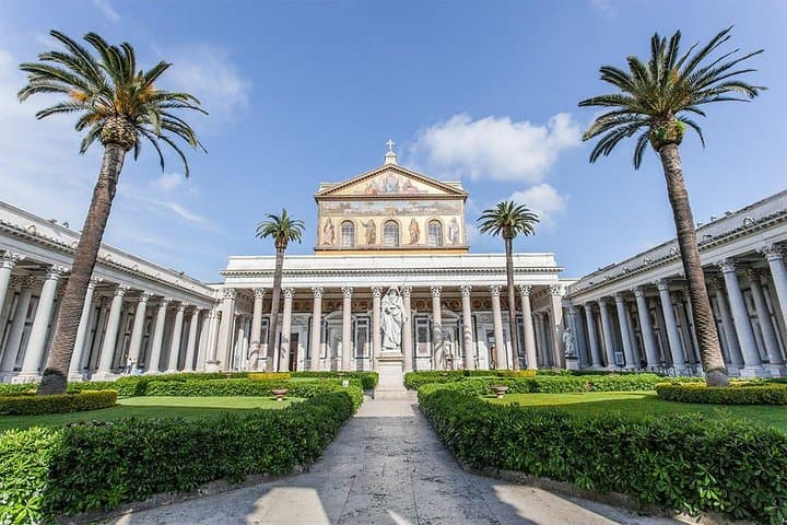 Chauffeured Private Tour of Rome