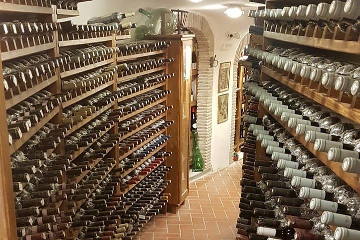 https://www.tripadvisor.com/PreviewImage?p=11&img=317143885