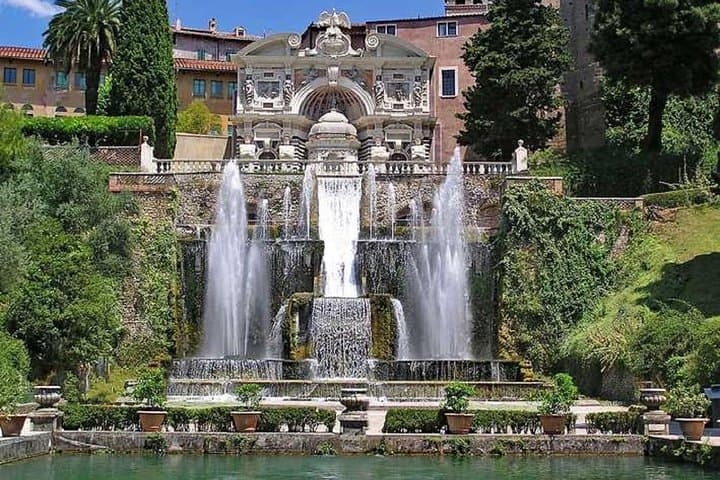 Tivoli from Rome: Hadrian's Villa and Villa d'Este, Half Day Tour